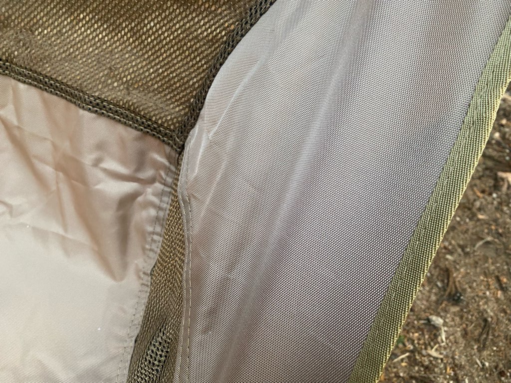 Moon Lence アウトドアチェの生地感